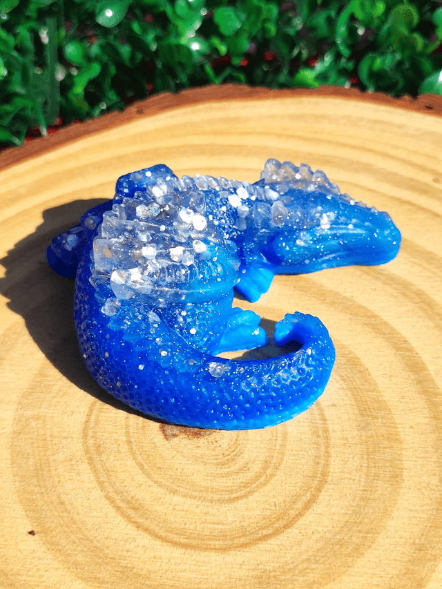 Dragon allongé  