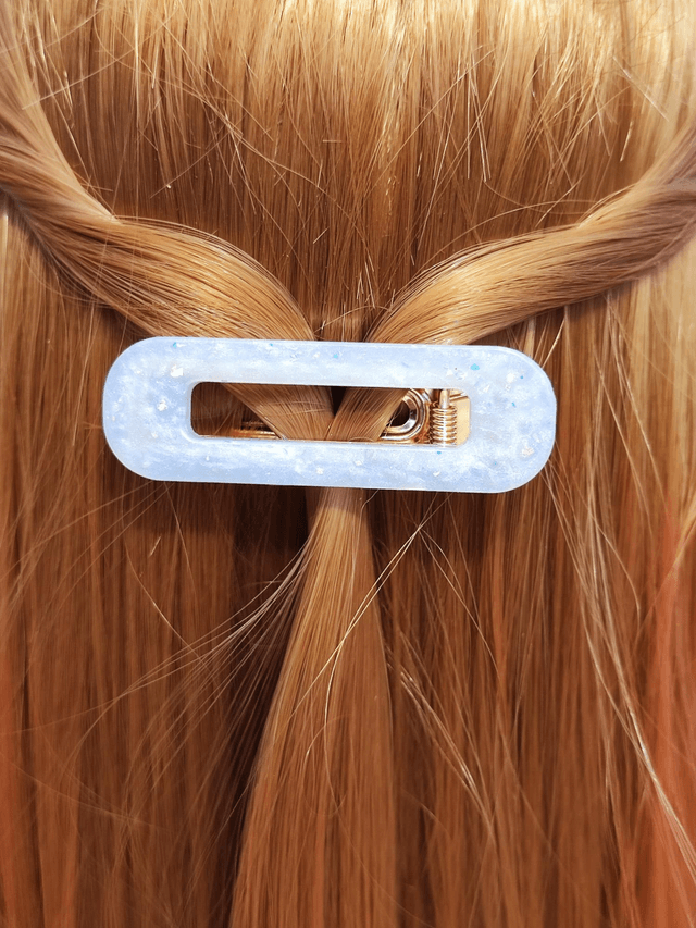 Barrette Akua