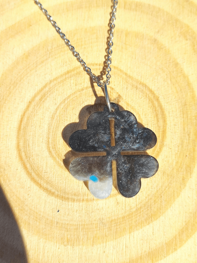 Collier - Lucky